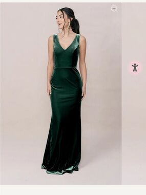 Revelry Dakota velvet dress in emerald green